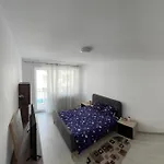 شقة For Rent Near Coresi Shopping براشوف