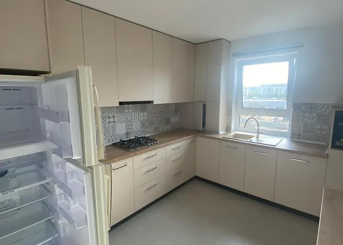 For Rent Near Coresi Shopping Апартаменты *